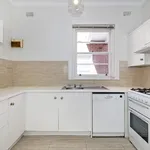 Rent 2 bedroom apartment in Melbourne