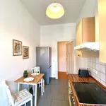 Miete 1 Schlafzimmer wohnung von 710 m² in Berlin