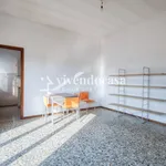 Affitto 4 camera appartamento di 106 m² in Capriate San Gervasio