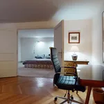 Appartement de 70 m² avec 3 chambre(s) en location à Paris