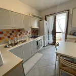 Rent 3 bedroom apartment of 69 m² in Bergeggi