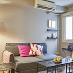 Rent 2 bedroom apartment of 35 m² in Barcelona