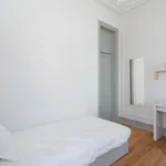 Rent 7 bedroom apartment in Lisbon