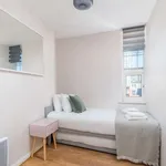 Rent 2 bedroom apartment of 70 m² in london