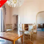 Rent 6 bedroom apartment of 240 m² in Naples