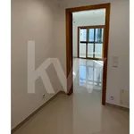 Rent 3 bedroom apartment of 89 m² in Lisbon