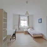 Miete 5 Schlafzimmer wohnung von 16 m² in Munich