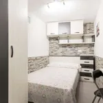 Rent a room of 65 m² in madrid