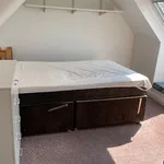 Rent 5 bedroom house in South East England