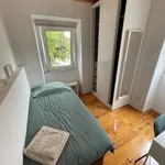 Rent 6 bedroom apartment in Lisbon