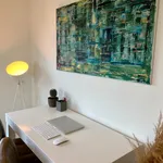 Rent 1 bedroom apartment of 82 m² in Düsseldorf