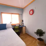 Rent 3 bedroom apartment of 90 m² in Zaragoza