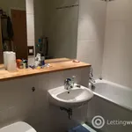 Rent 2 bedroom flat in Glasgow