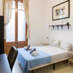 Rent 7 bedroom apartment in Barcelona