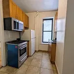 Rent 2 bedroom apartment in Manhattan