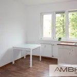 Pronajměte si 3 ložnic/e byt o rozloze 56 m² v Karviná