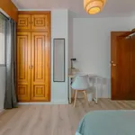 Alquilar 6 dormitorio apartamento en Valencia