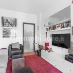 Rent 2 bedroom apartment of 72 m² in Milan