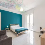 Rent 3 bedroom apartment in Bari