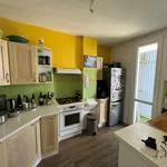 Appartement de 92 m² avec 4 chambre(s) en location à POITIERS