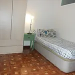 Alquilar 5 dormitorio apartamento en Madrid