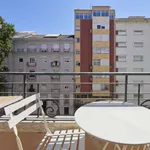 Rent a room in lisbon