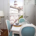 Rent 3 bedroom apartment of 50 m² in Porto