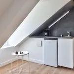 Appartement de 301 m² avec 1 chambre(s) en location à Paris