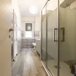 Rent 6 bedroom apartment in Bologna