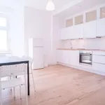 Rent a room of 115 m² in Berlin