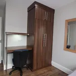 Rent 6 bedroom house in Preston