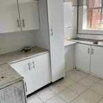 Rent 1 bedroom apartment of 495 m² in Johannesburg