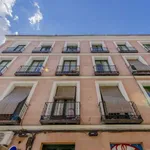 Rent a room of 125 m² in madrid