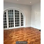 Rent 6 bedroom house in North West England