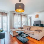 Rent 3 bedroom house of 150 m² in Lisbon