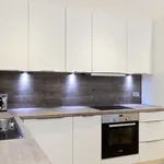 Rent 3 bedroom flat in London