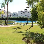 Rent 2 bedroom apartment of 115 m² in Marbella