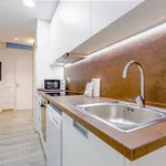 Rent 3 bedroom apartment of 45 m² in Barcelona