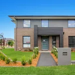 Rent 4 bedroom house in  The Ponds NSW 2769                        