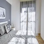 Rent 1 bedroom apartment in Milan