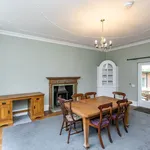 Rent 5 bedroom house in Lancaster