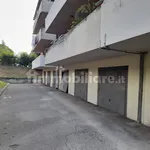 Affitto 3 camera appartamento di 110 m² in Terni