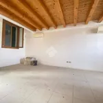 4-room flat via Dante Alighieri, Centro, Montebelluna