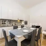 Rent 4 bedroom apartment of 150 m² in Florence