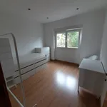 Rent 3 bedroom apartment in Lisbon