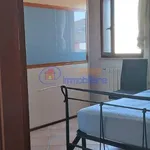 Affitto 4 camera casa di 100 m² in Porto Torres