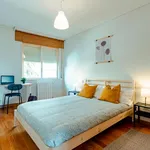 Rent 6 bedroom apartment in Porto