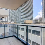 Appartement de 914 m² avec 3 chambre(s) en location à Old Toronto