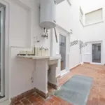 Rent a room of 110 m² in valencia