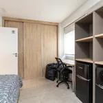 Rent 4 bedroom apartment in Valencia